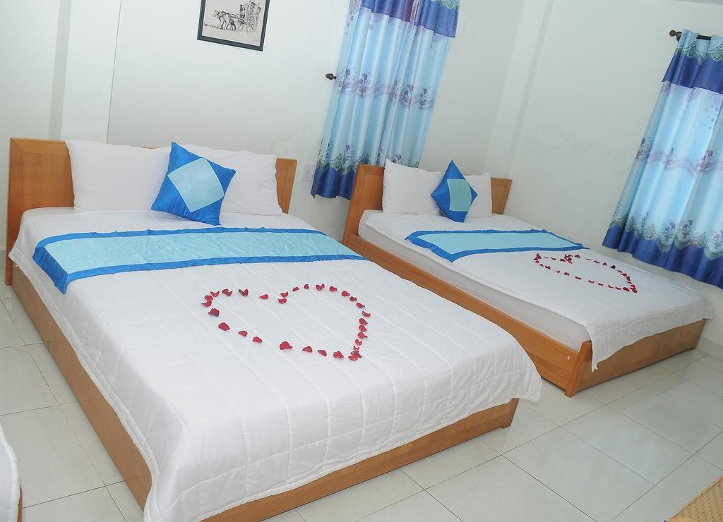 Queen 2 Hotel Нячанг Номер фото