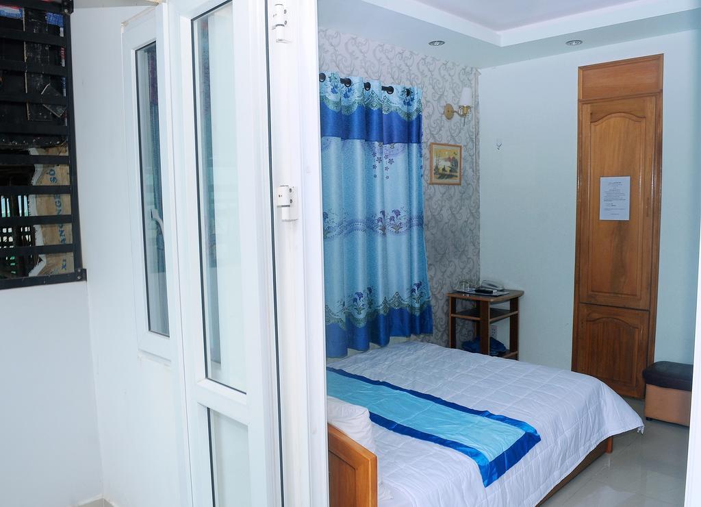 Queen 2 Hotel Нячанг Номер фото