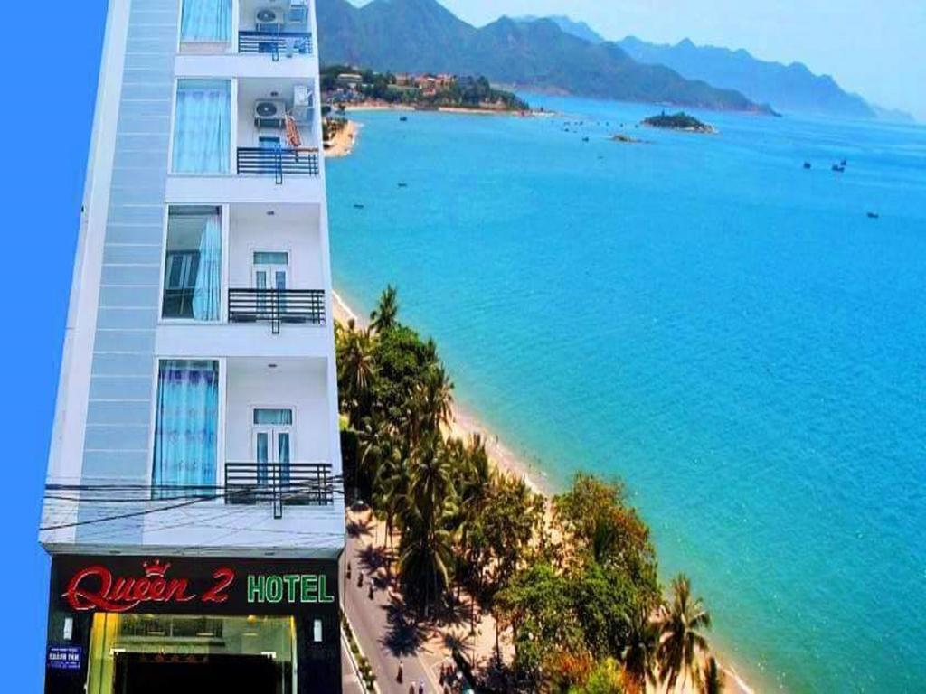 Queen 2 Hotel Нячанг Екстер'єр фото